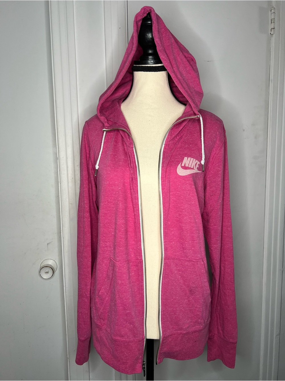 Nike zipup hoodie - Picture 4 of 6
